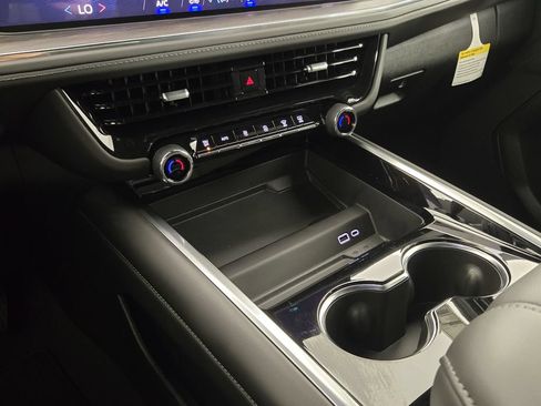New 2026 Chevrolet Tahoe LS w/ LS Custom Edition RWD image 20