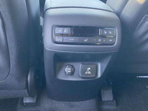 Used 2025 Hyundai Palisade Calligraphy AWD/4WD image 11