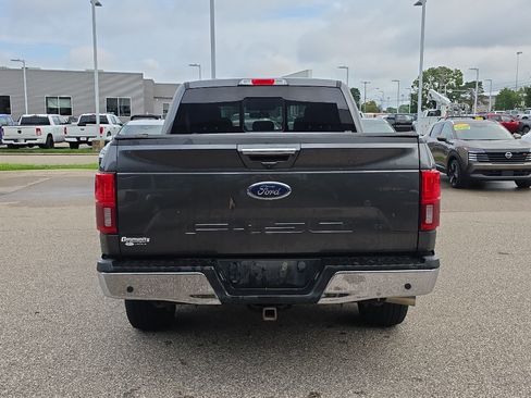 Used 2018 Ford F150 Lariat w/ Equipment Group 502A Luxury AWD/4WD image 6