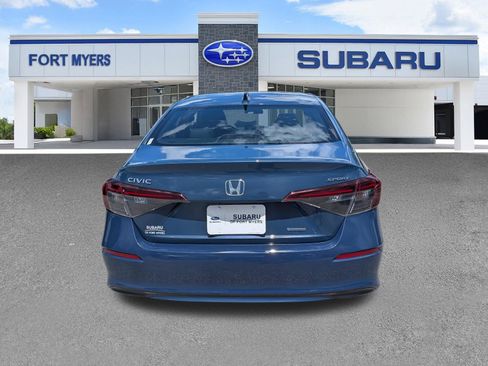 Used 2025 Honda Civic Sport Touring image 5