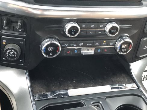 Used 2021 Ford F150 Lariat image 22