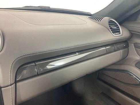 Certified 2025 Porsche 718 Cayman GT4 image 15