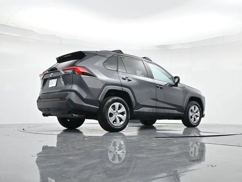 Used 2020 Toyota RAV4 LE image 30