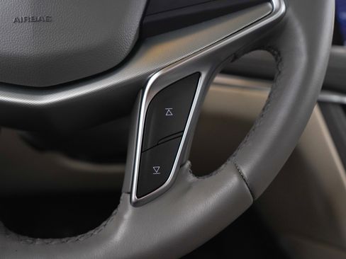 Used 2022 Cadillac XT5 Premium Luxury AWD/4WD image 29