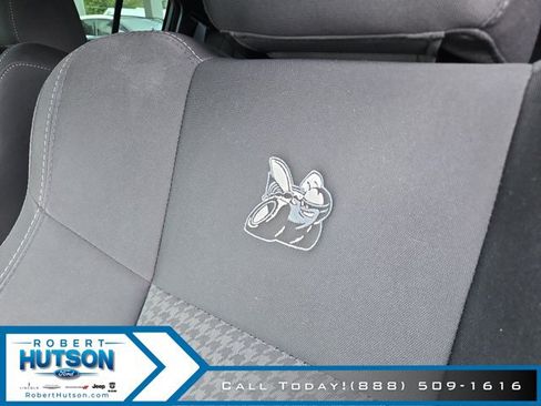Used 2019 Dodge Charger Scat Pack w/ Dynamics Package RWD image 29