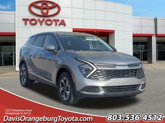 Used 2025 Kia Sportage LX video 1