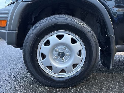 Used 1998 Honda CR-V LX image 2