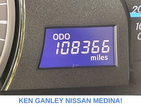 Used 2014 Toyota Camry LE FWD image 33