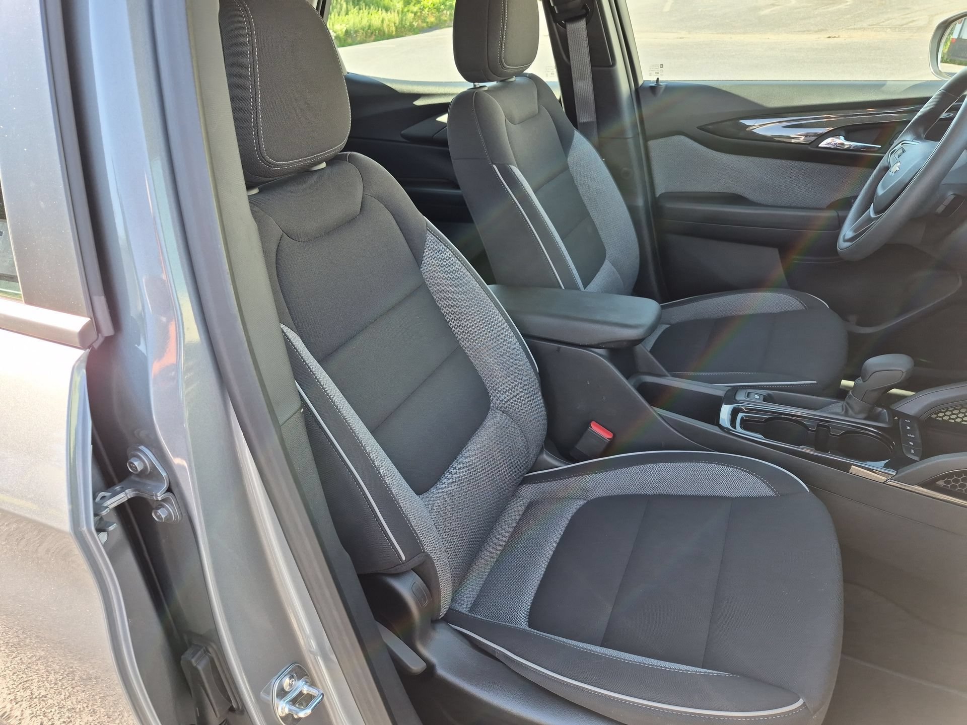 Certified 2026 Chevrolet TrailBlazer LS AWD/4WD image 26