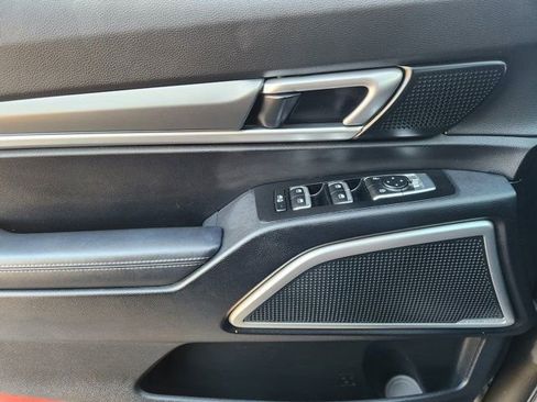 Used 2022 Kia Telluride S image 26