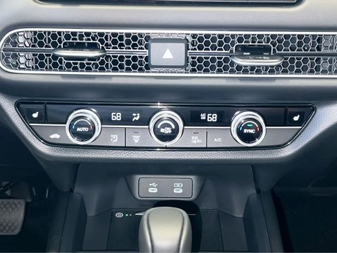 New 2026 Honda HR-V EX-L image 23