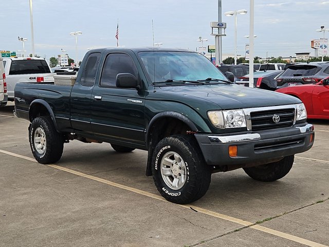 Used 2000 Toyota Tacoma 4x4 Xtracab V6 w/ SR5 Pkg image 3