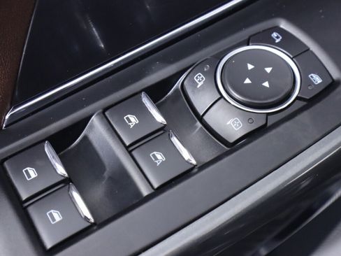 Used 2022 Ford F150 Lariat w/ Equipment Group 502A High image 34