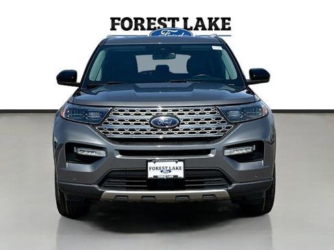 Certified 2022 Ford Explorer Limited AWD/4WD image 2