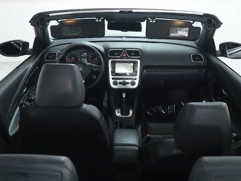 Used 2014 Volkswagen Eos Executive image 27