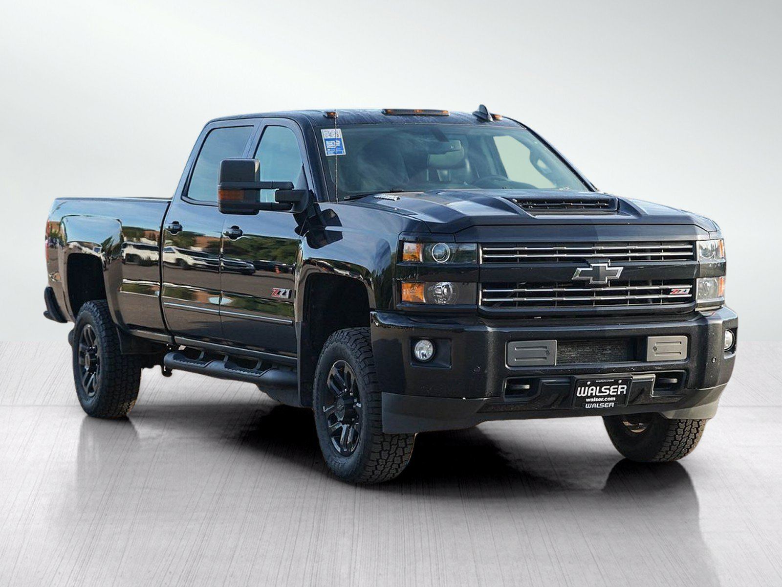 Used 2019 Chevrolet Silverado 2500 LTZ w/ Midnight Edition AWD/4WD image 7