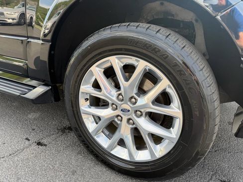 Used 2017 Ford Expedition EL Limited AWD/4WD image 23