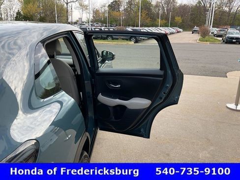 Used 2023 Honda HR-V LX image 18