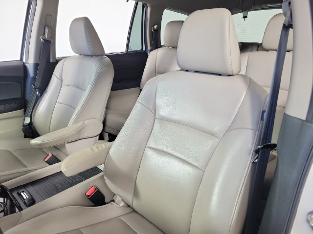 Used 2019 Honda Pilot Touring image 21