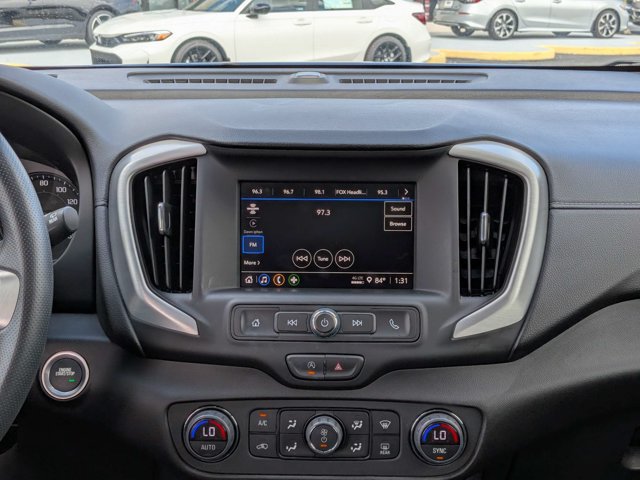 Used 2024 GMC Terrain SLE w/ Driver Convenience Package FWD image 18