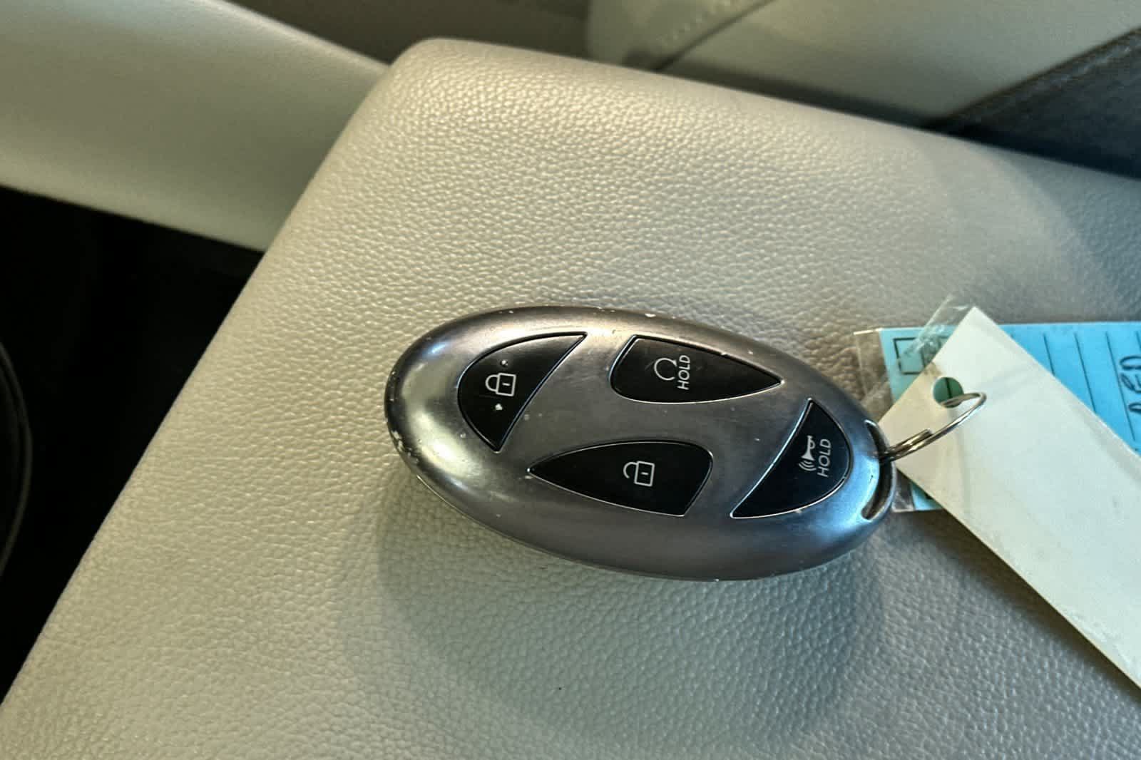 Used 2025 Hyundai Elantra Limited FWD image 28