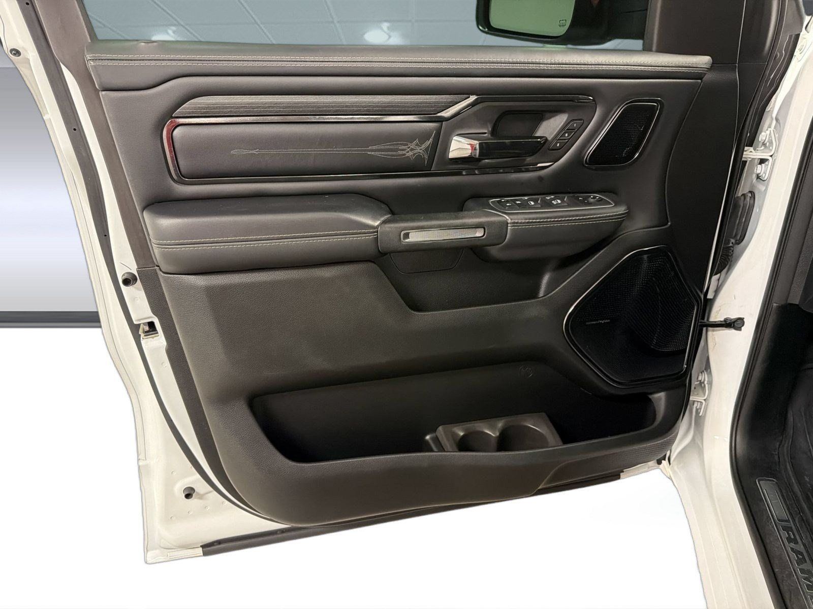 Used 2022 RAM 1500 Limited RWD image 12