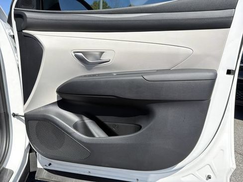 New 2026 Hyundai Tucson SE FWD image 16