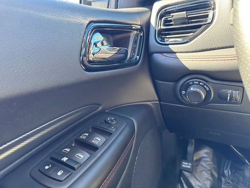 Used 2025 Dodge Durango GT image 21