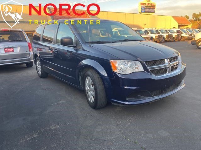 Used 2016 Dodge Grand Caravan SE w/ Quick Order Package 29E SE FWD image 1