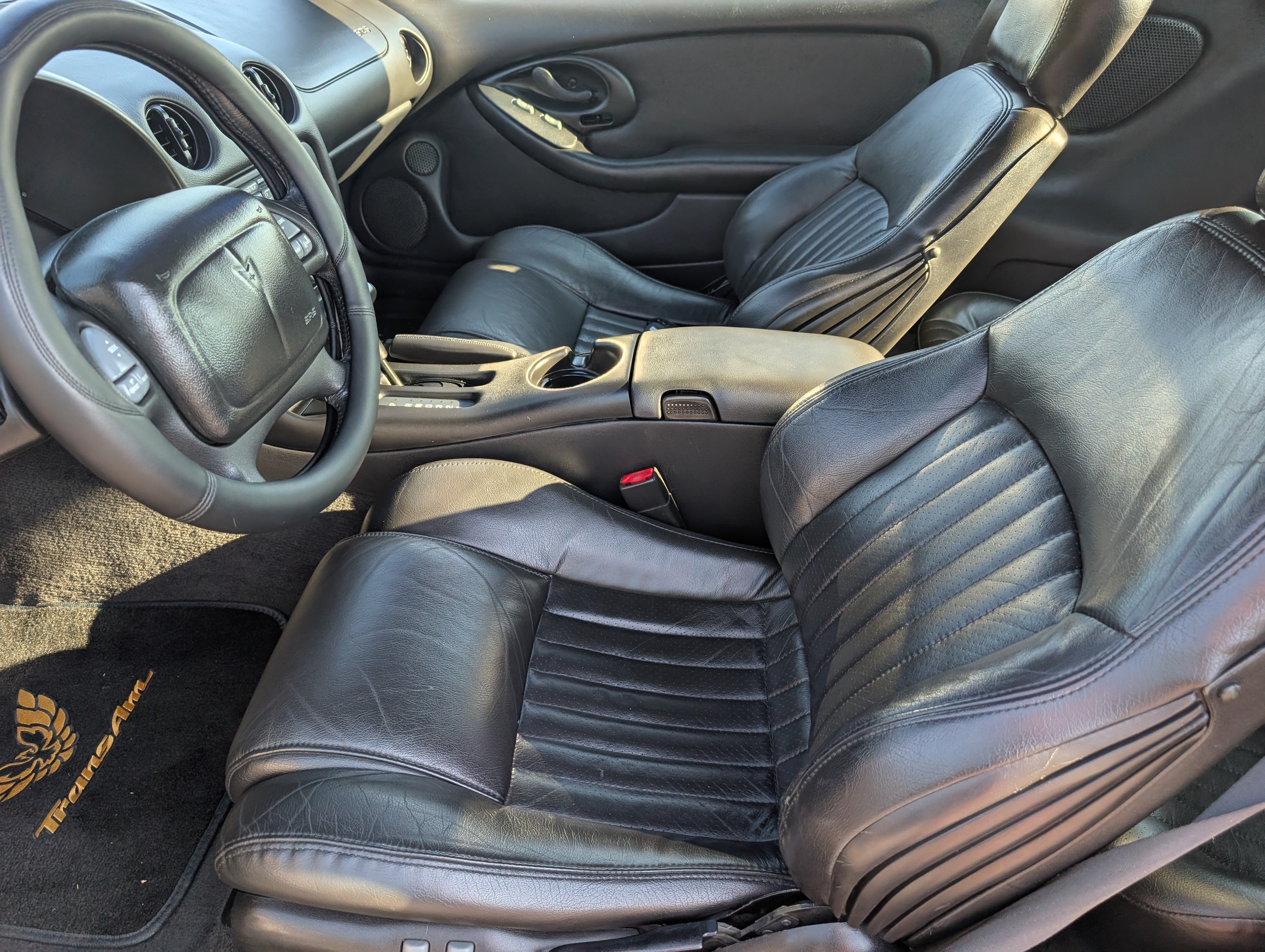 Used 2000 Pontiac Firebird Formula RWD image 6