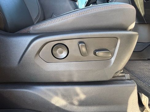 Used 2022 GMC Sierra 1500 AT4 w/ AT4 Premium Package image 34