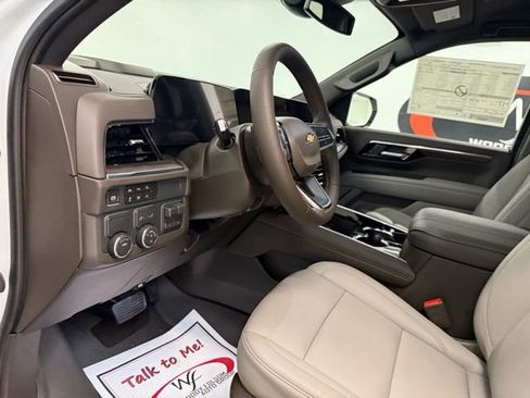 New 2026 Chevrolet Suburban LT w/ Comfort Package image 13