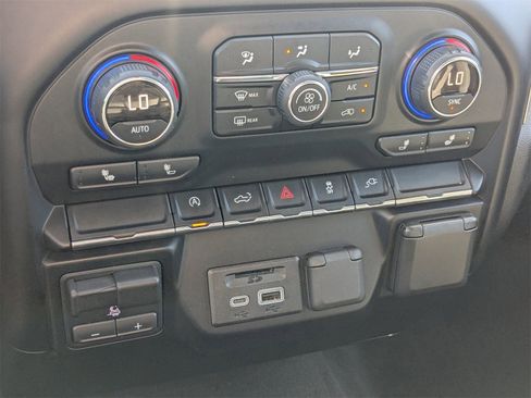 Used 2019 Chevrolet Silverado 1500 LT w/ All-Star Edition image 23