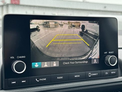 Used 2024 Honda CR-V EX image 19