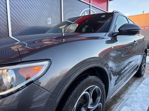 Used 2023 Alfa Romeo Stelvio Ti image 15