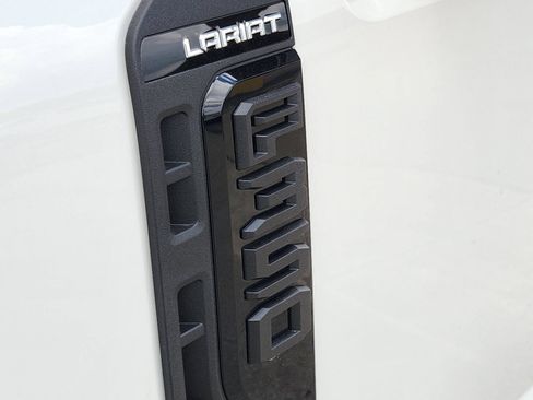 New 2026 Ford F350 Lariat w/ Black Appearance Package AWD/4WD image 11