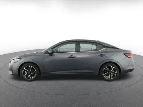 Used 2025 Nissan Sentra SV FWD image 4
