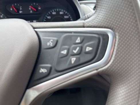 Used 2023 Chevrolet Malibu LT FWD image 12