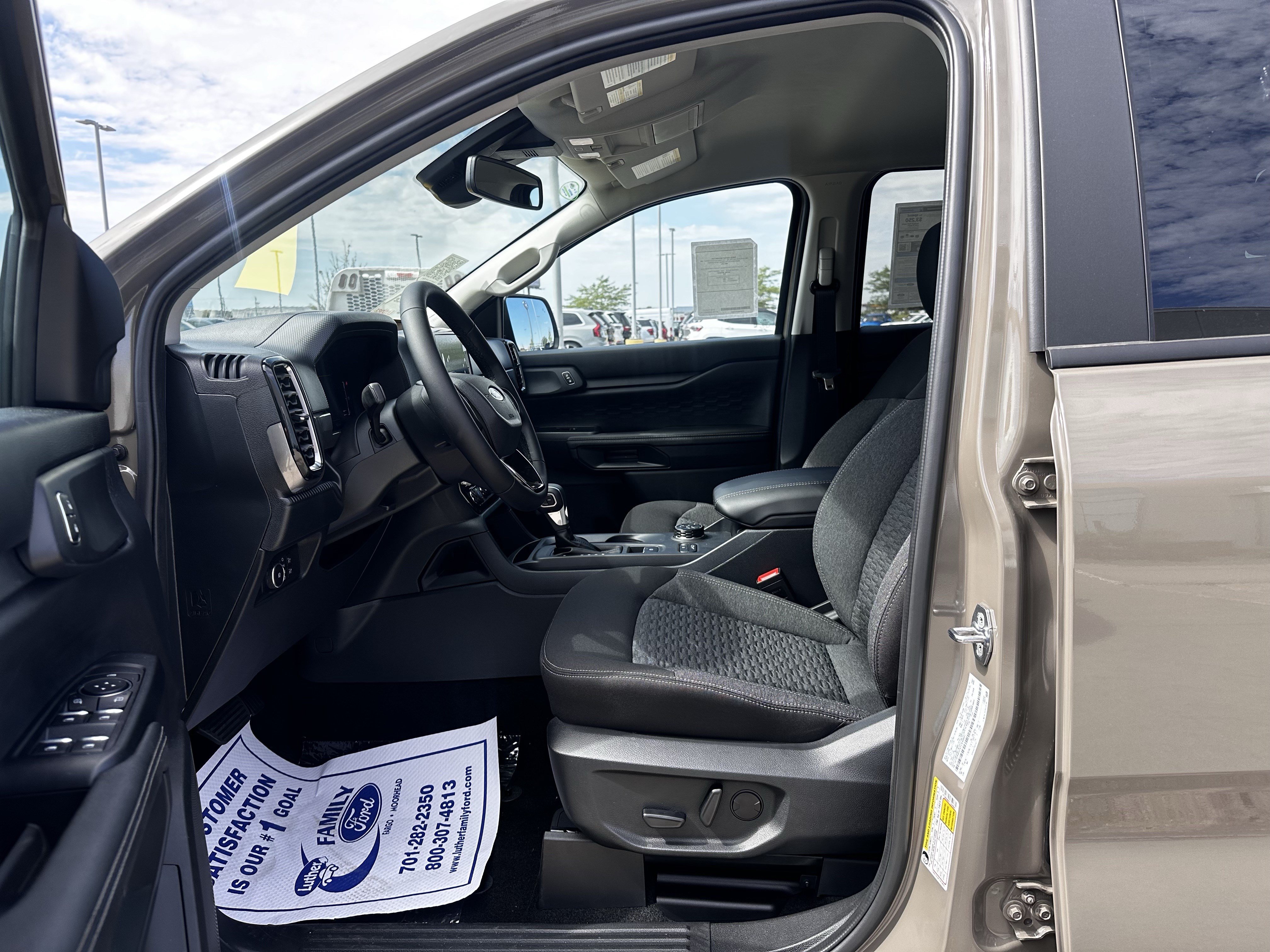New 2026 Ford Ranger XLT w/ Equipment Group 301A High AWD/4WD image 10