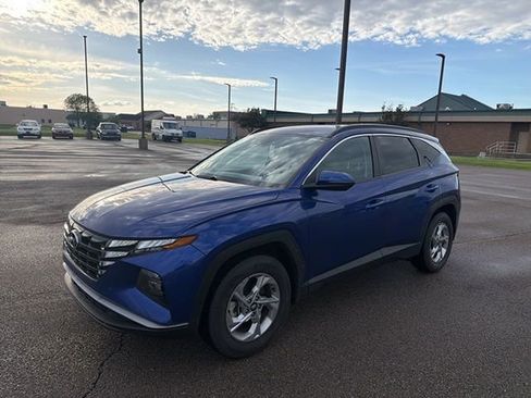 Used 2022 Hyundai Tucson SEL AWD/4WD image 2