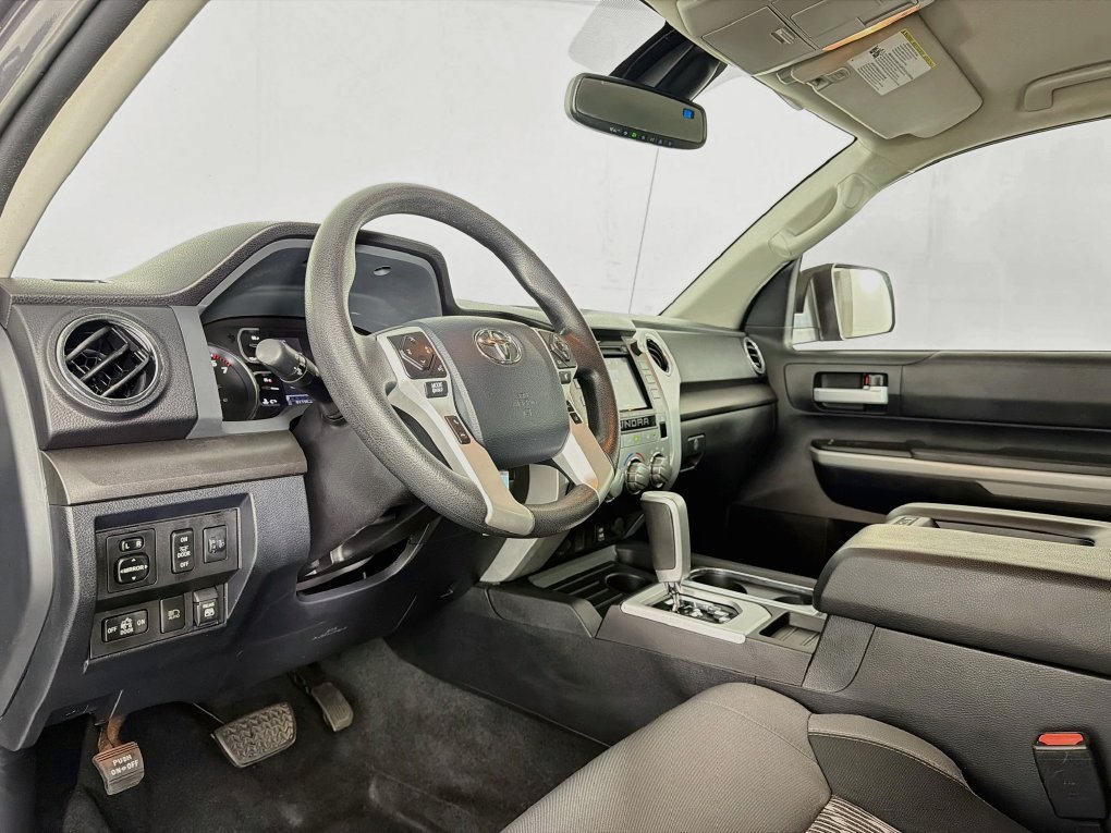 Used 2019 Toyota Tundra SR5 w/ SR5 Upgrade Package AWD/4WD image 14