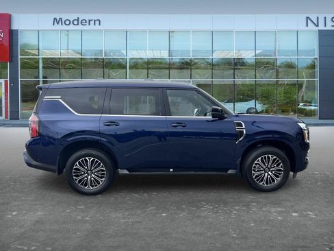 Certified 2025 Nissan Armada SL w/ Captain's Chari Seat Package AWD/4WD image 4