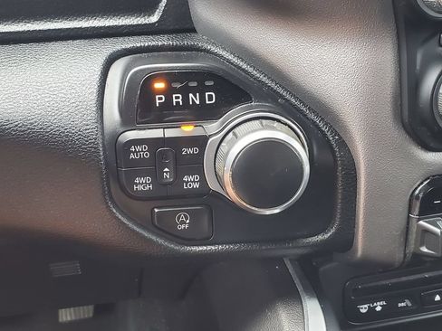 Used 2019 RAM 1500 Big Horn AWD/4WD image 31