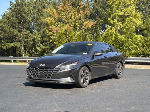 Used 2021 Hyundai Elantra Limited FWD image 11