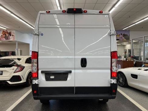 Used 2023 RAM ProMaster 2500 FWD image 7