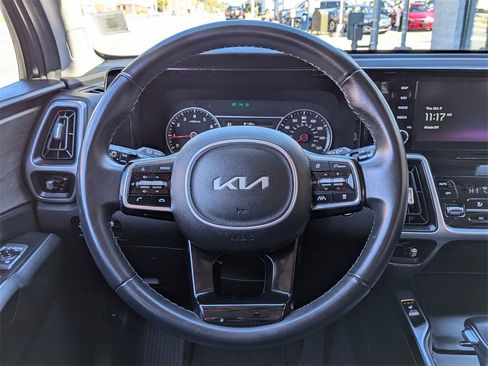 Used 2023 Kia Sorento X-Line EX image 14
