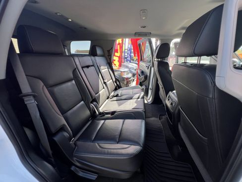 Used 2018 Chevrolet Tahoe LT w/ Luxury Package image 33