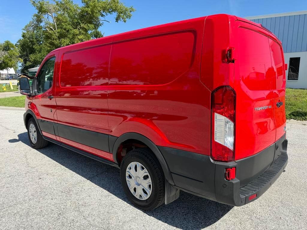 Used 2025 Ford Transit 150 Low Roof w/ Upfitter Package RWD image 4