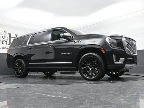 Certified 2023 GMC Yukon XL Denali AWD/4WD image 2
