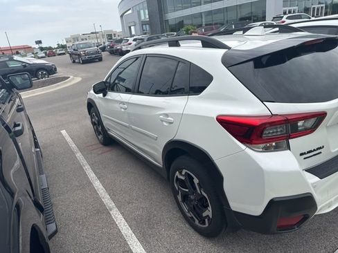 Used 2022 Subaru Crosstrek 2.5i Limited AWD/4WD image 2
